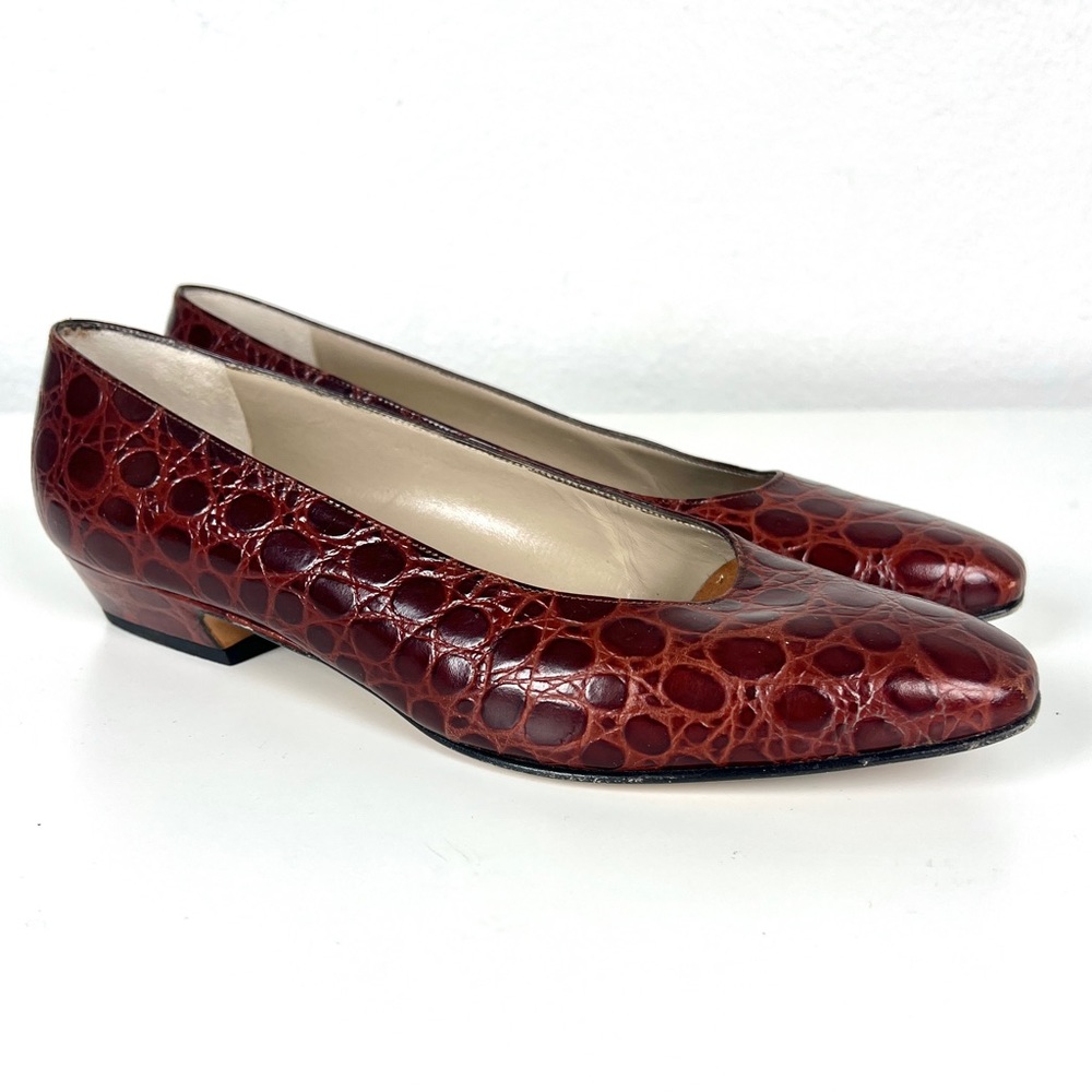 Salvatore Ferragamo Alligator Leather Red Brown Pumps